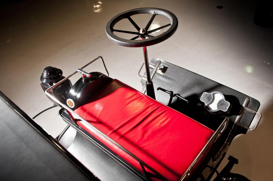  Columbia Mark XXXV Electric Landaulet 1899 года  (фото 13 из 15)
